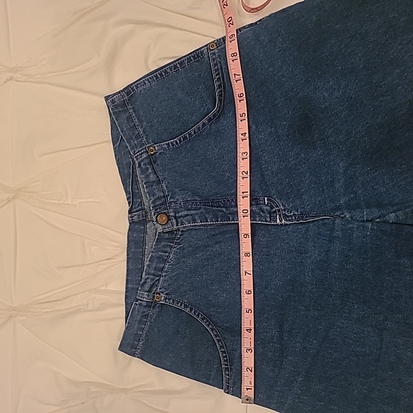 Jeans - Picture 14 of 15